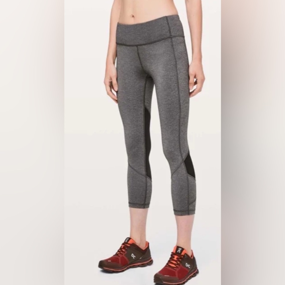 Lululemon cropped leggings